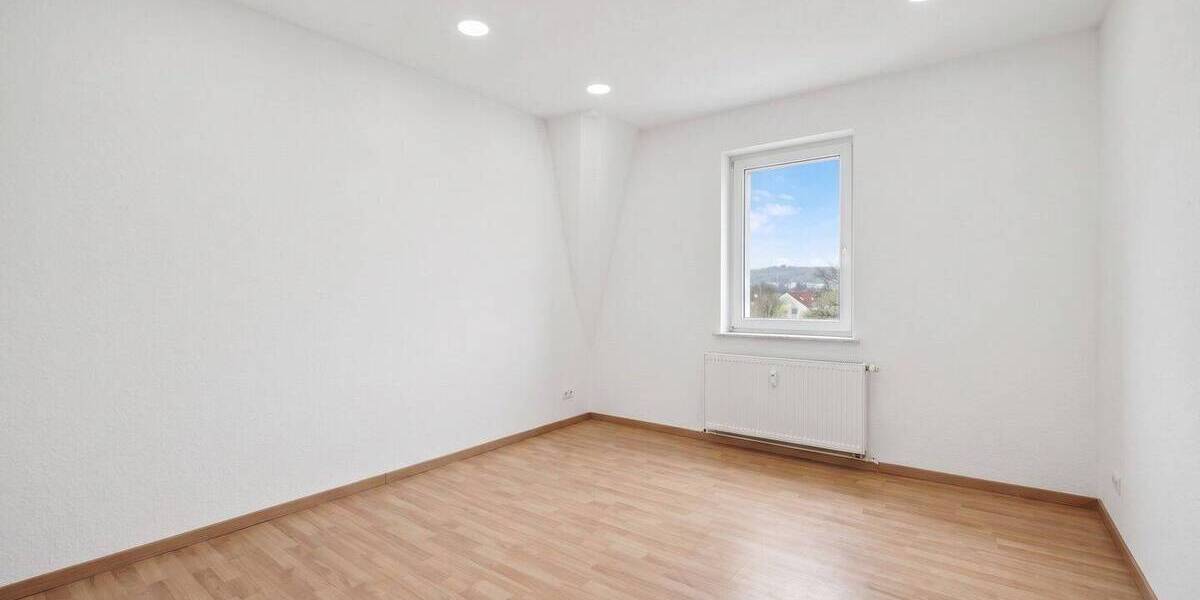 Etagenwohnung Freital - 2 Zimmer, 55 m&sup2;, 400&euro; | Angebot:26919401