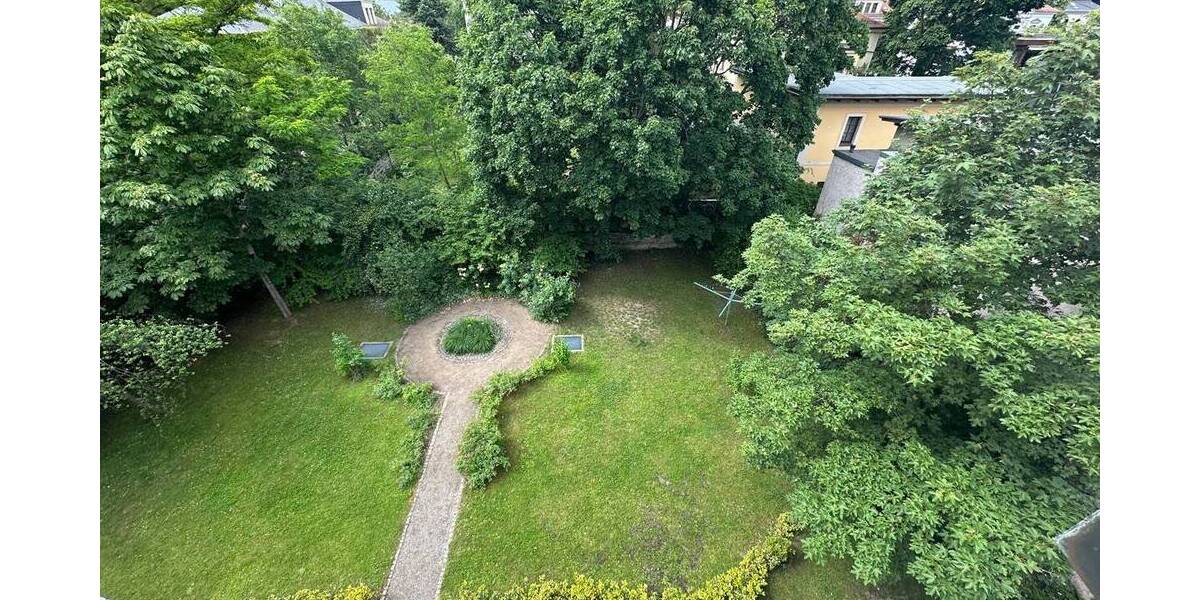 Etagenwohnung Dresden Radeberger Vorstadt - 3 Zimmer, 92 m&sup2;, 390.000&euro; | Angebot:24041013