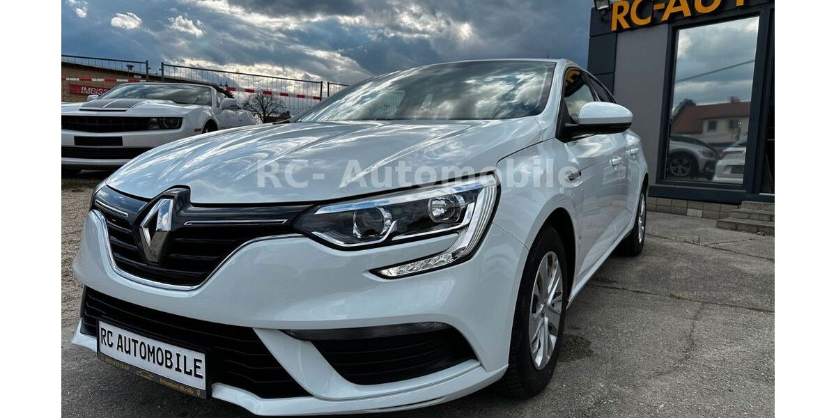 Renault Megane 68.000 km 11.500 &euro; Ottendorf- Okrilla 01458