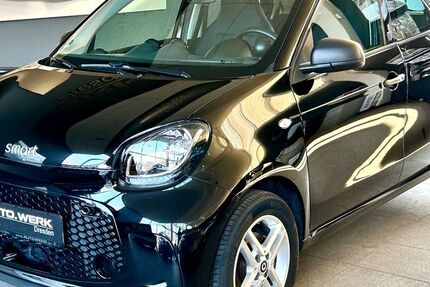 Smart ForFour 25.256 km 11.990 &euro; Dresden 01277