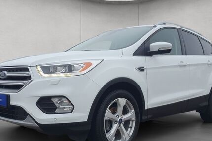 Ford Kuga 44.283 km 15.940 € Dresden 01159