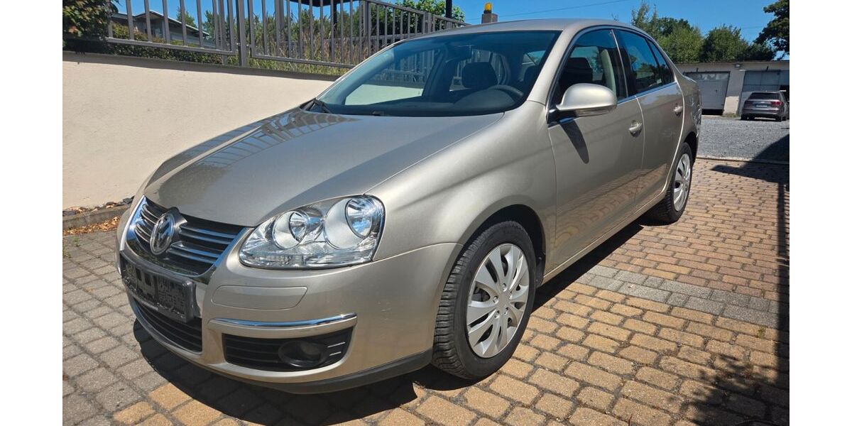 VW Jetta 147.000 km 3.995 &euro; Coswig 01640