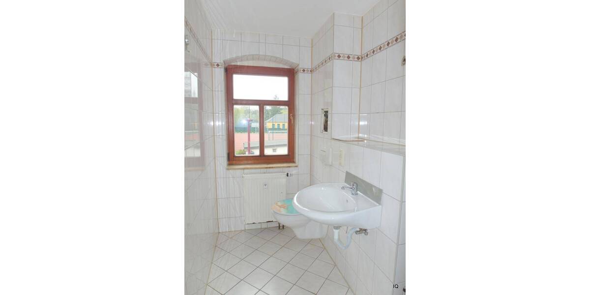 Etagenwohnung Freital - 2 Zimmer, 45 m&sup2;, 399&euro; | Angebot:26319670