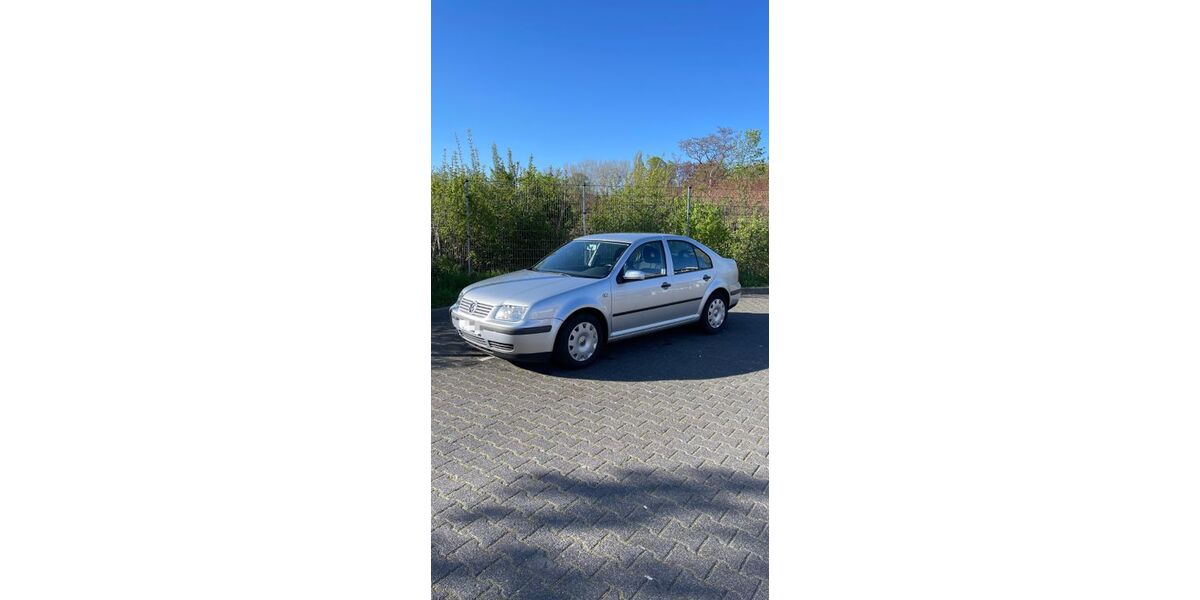VW Bora 106.500 km 4.000 &euro; Dresden 01069