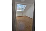 Schöne helle 3-Raum-Dachgeschoßwohnung