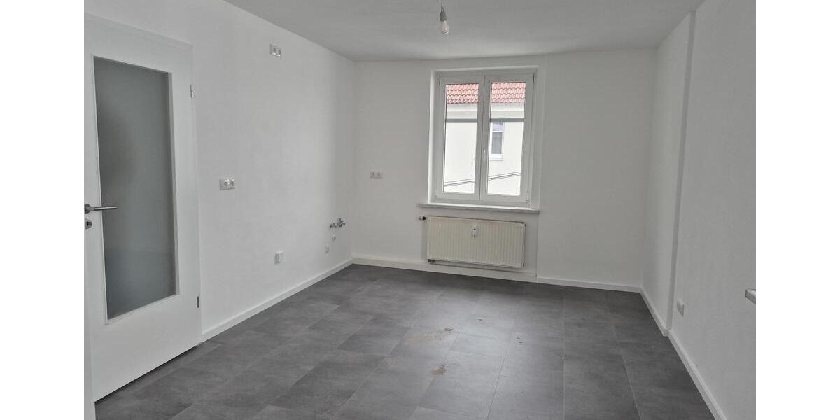 Etagenwohnung Arnsdorf - 2 Zimmer, 51 m&sup2;, 400&euro; | Angebot:26463176
