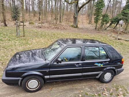 VW Golf 224.000 km 999 &euro; Dresden 01326