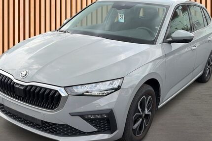 Skoda Scala 14.320 km 18.980 &euro; Dresden 01328
