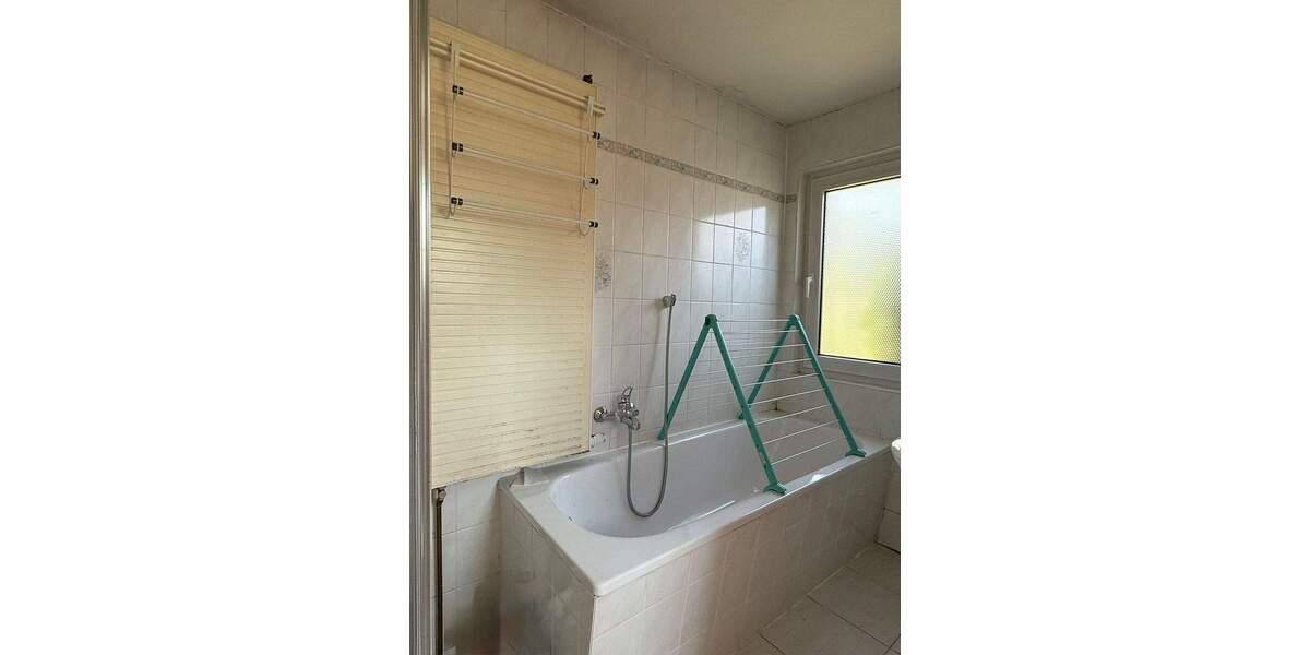 Einfamilienhaus Weinböhla - 5 Zimmer, 120 m&sup2;, 275.000&euro; | Angebot:25780698