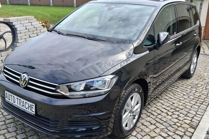 VW Touran 3.278 km 30.900 &euro; Dresden 01237