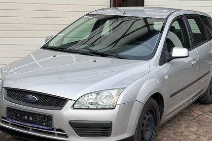 Ford Focus 281.800 km 750 &euro; Käbschütztal OT Krögis bei Dresden 01665