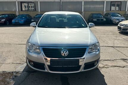VW Passat 159.587 km 3.990 € Dresden 01159