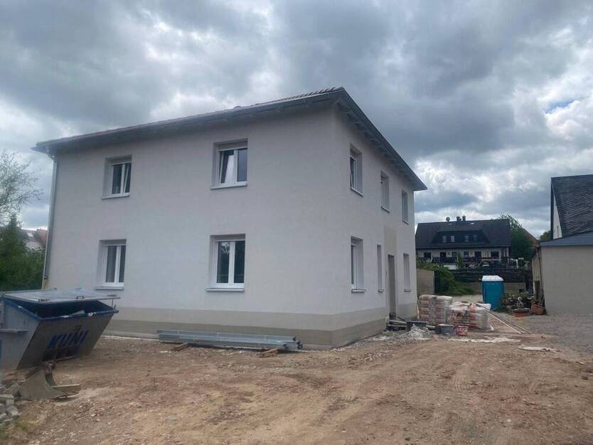 ruhig gelegene 3 Raum Wohnung mit großem Garten
