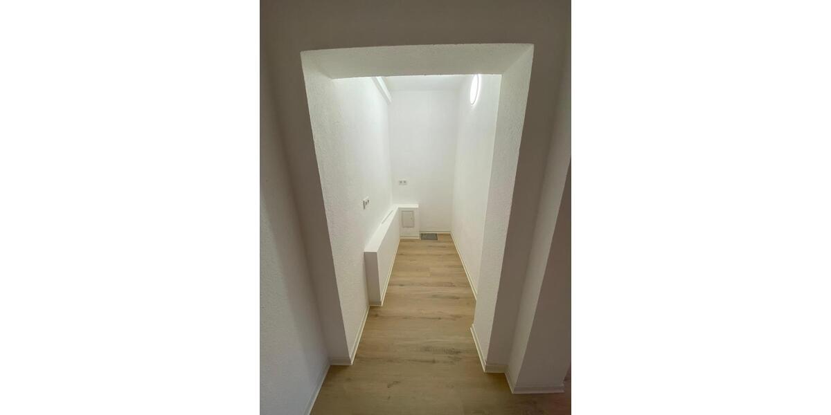 Etagenwohnung Dresden Prohlis - 2.5 Zimmer, 62 m&sup2;, 790&euro; | Angebot:25300247