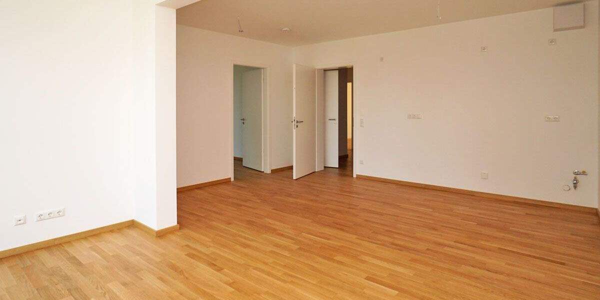 Etagenwohnung Dresden Naußlitz - 4 Zimmer, 114 m&sup2;, 1.680&euro; | Angebot:25689299