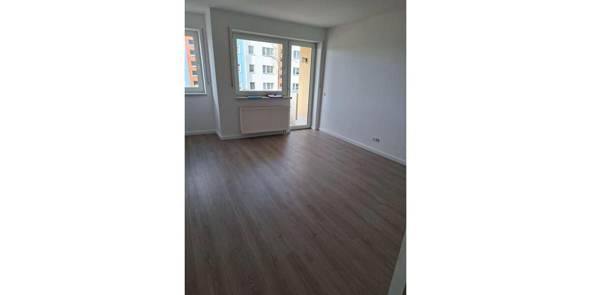 Etagenwohnung Dippoldiswalde - 3 Zimmer, 82 m&sup2;, 542&euro; | Angebot:26355002