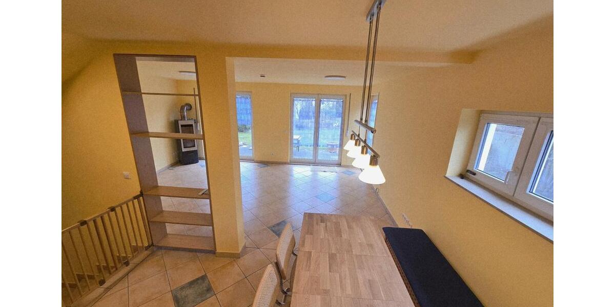 Reihenhaus Dresden Neustadt - 5 Zimmer, 136 m&sup2;, 1.700&euro; | Angebot:25924384