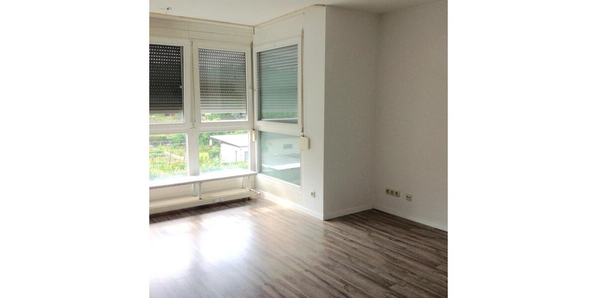 Etagenwohnung Dresden Cotta - 3 Zimmer, 67 m&sup2;, 630&euro; | Angebot:25613096