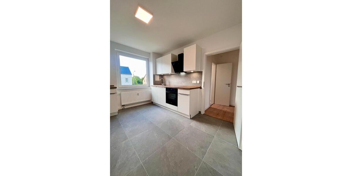 Etagenwohnung Dresden Prohlis - 2 Zimmer, 54 m&sup2;, 670&euro; | Angebot:26283424