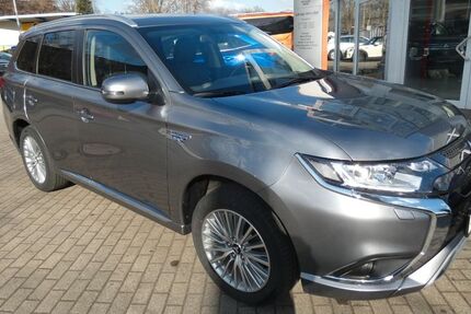 Mitsubishi Outlander 58.663 km 23.490 &euro; Radebeul 01445