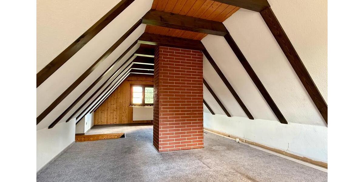 Einfamilienhaus Dresden Klotzsche - 7 Zimmer, 180 m&sup2;, 415.000&euro; | Angebot:27042838
