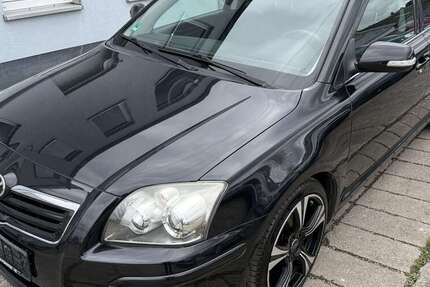 Toyota Avensis 191.664 km 4.499 &euro; Heidenau bei Dresden 01809