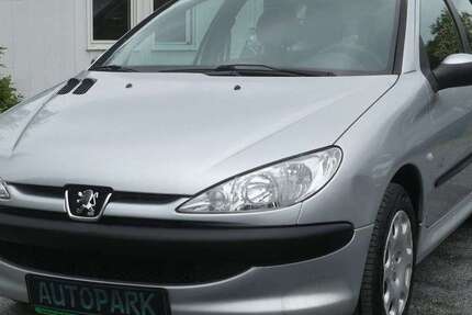 Peugeot 206 99.600 km 2.500 &euro; Dresden 01237