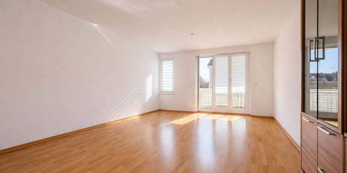 Etagenwohnung Dresden / Schönfeld-Weißig Weißig - 2 Zimmer, 56 m&sup2;, 126.000&euro; | Angebot:25926550