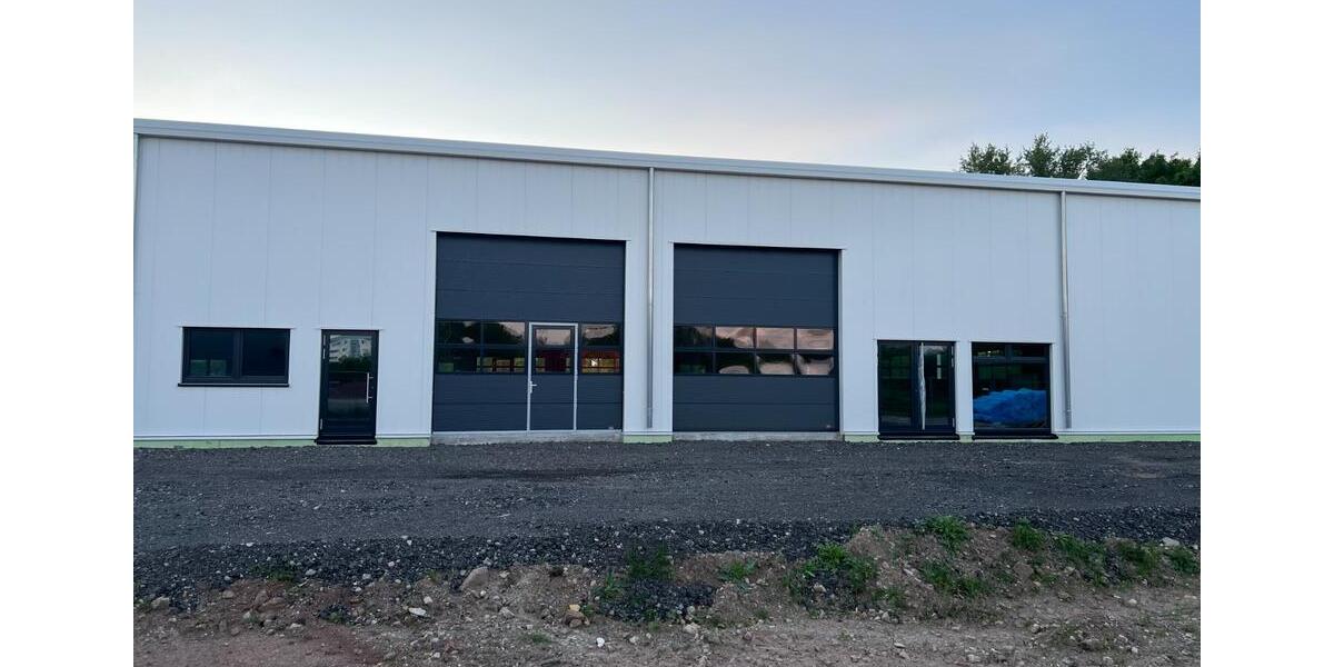 Halle Gewerbehalle Coswig 225m² KFZ Werkstatt Neubau zimmer