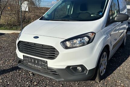 Ford Transit 181.857 km 4.599 &euro; Radeburg 01471