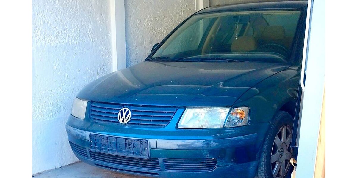 VW Passat 335.000 km 550 &euro; Pirna 01796