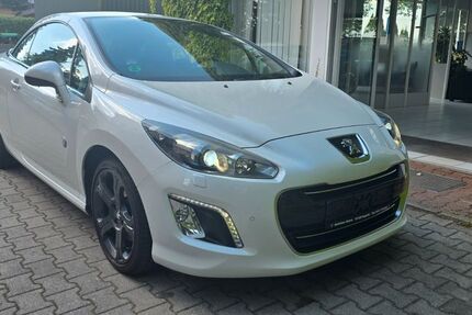 Peugeot 308 158.000 km 6.900 &euro; Dresden OT Pappritz 01328