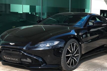 Aston Martin V8 Vantage 21.000 km 125.900 &euro; Radebeul 01445