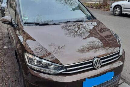 VW Touran 105.000 km 15.400 &euro; Radebeul 01445