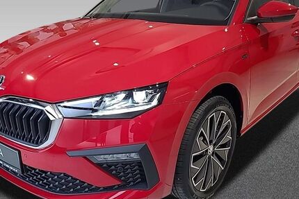 Skoda Scala 3.883 km 30.600 € Dresden 01067