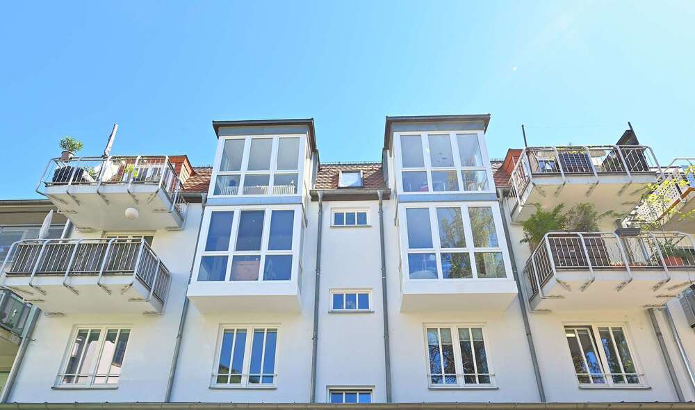 Etagenwohnung Dresden Neustadt - 2 Zimmer, 64 m&sup2;, 159.000&euro; | Angebot:26566618