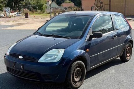 Ford Fiesta 240.000 km 1.859 &euro; Klipphausen 01665