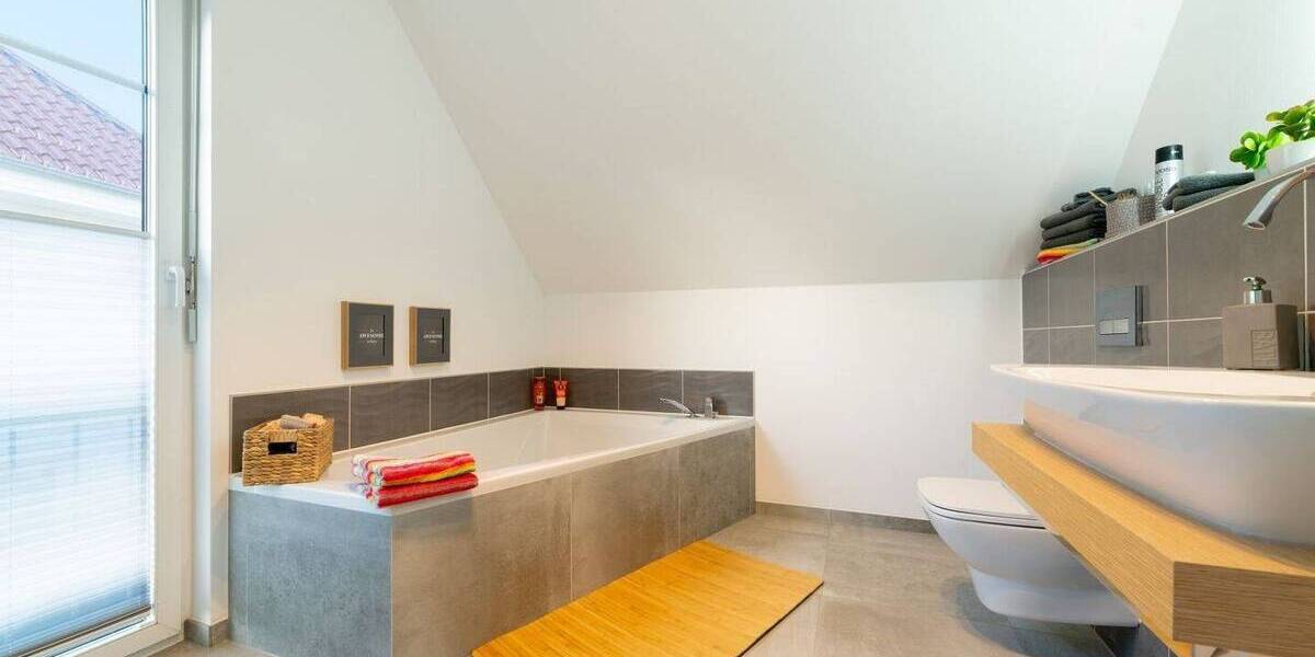 Einfamilienhaus Dresden Mobschatz - 4 Zimmer, 142 m&sup2;, 499.500&euro; | Angebot:26319276