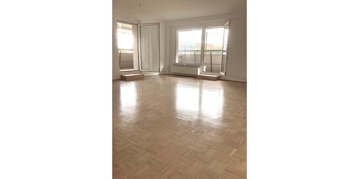 Das ist Ihr Zuhause: Schicke 2-Zimmer-Wohnung mit großem Balkon zimmer