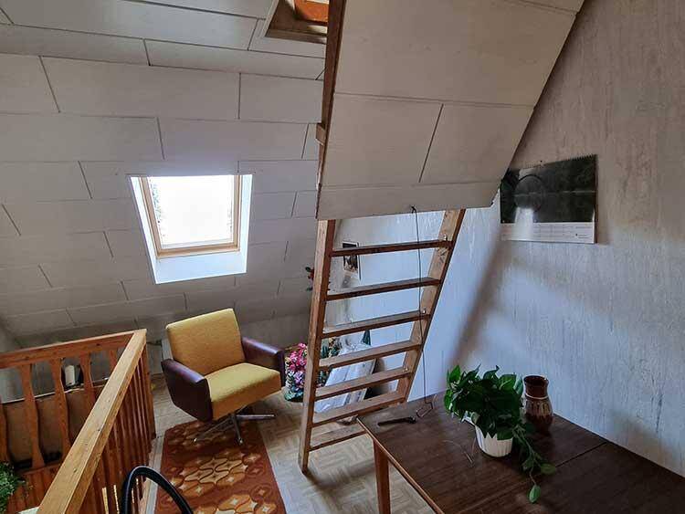**Zwischen Blüten und Dornen - Schönes Einfamilienhaus mit Sanierungsbedarf**
