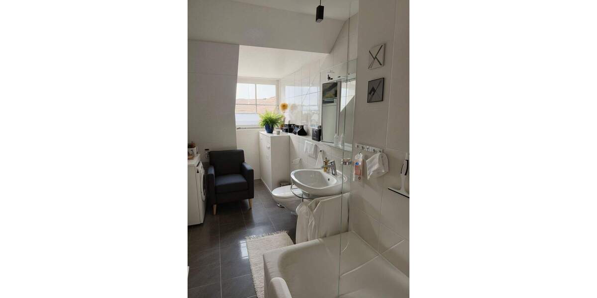 Etagenwohnung Radebeul - 2 Zimmer, 55 m&sup2;, 170.000&euro; | Angebot:25730614