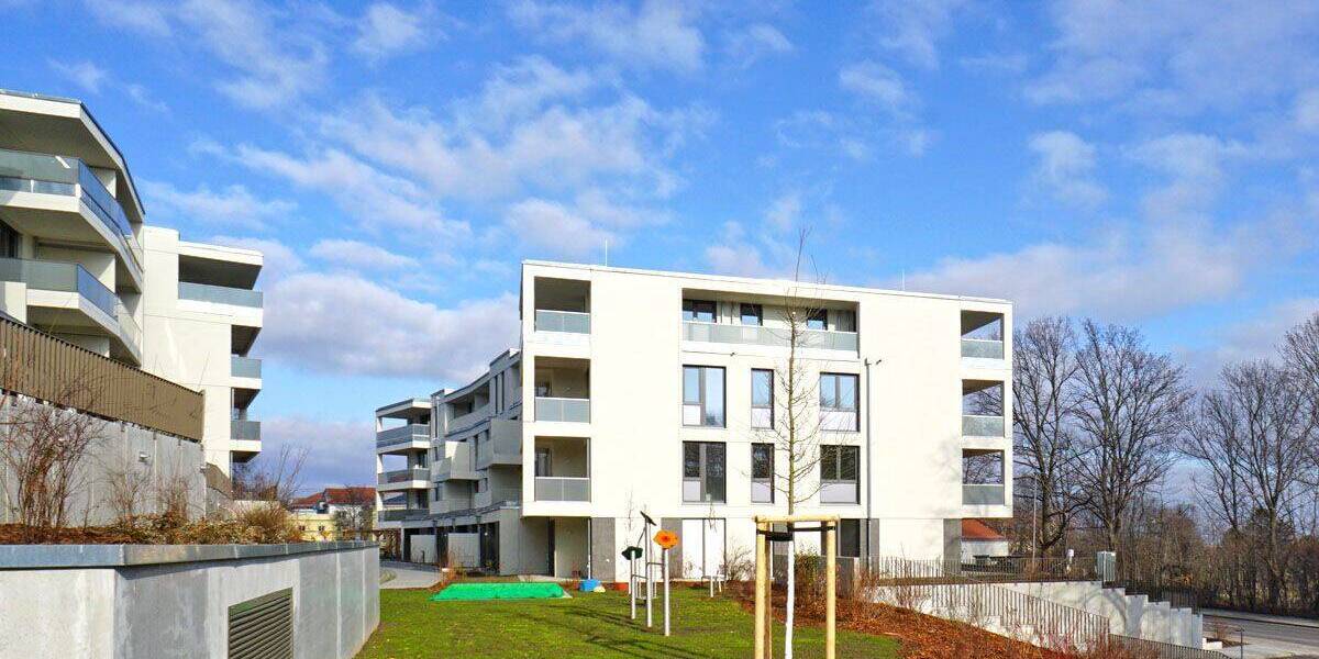 Etagenwohnung Dresden Naußlitz - 3 Zimmer, 81 m&sup2;, 1.215&euro; | Angebot:25821097