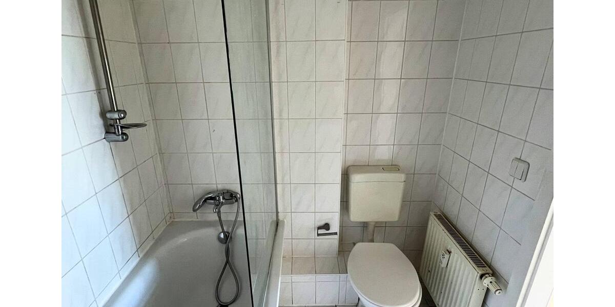 Dachgeschoßwohnung Dresden Neustadt - 3 Zimmer, 63 m&sup2;, 488&euro; | Angebot:26367379