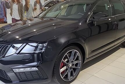 Skoda Octavia 67.548 km 25.890 &euro; Dresden 01067