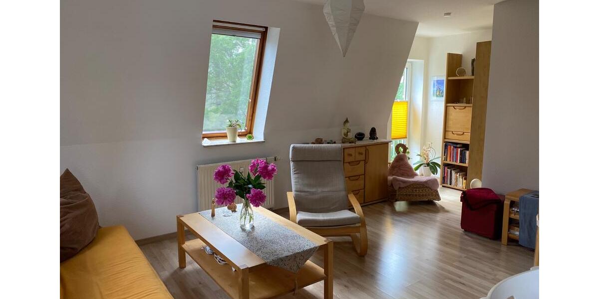 Dachgeschoßwohnung Dresden Blasewitz - 2.5 Zimmer, 54 m&sup2;, 175.000&euro; | Angebot:26738156