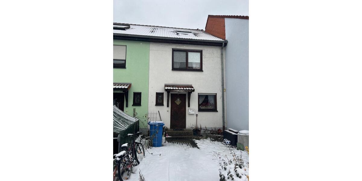 Großzügiges 5-Zimmer Mittelreihenhaus in Dresden-Langebrück 5 zimmer