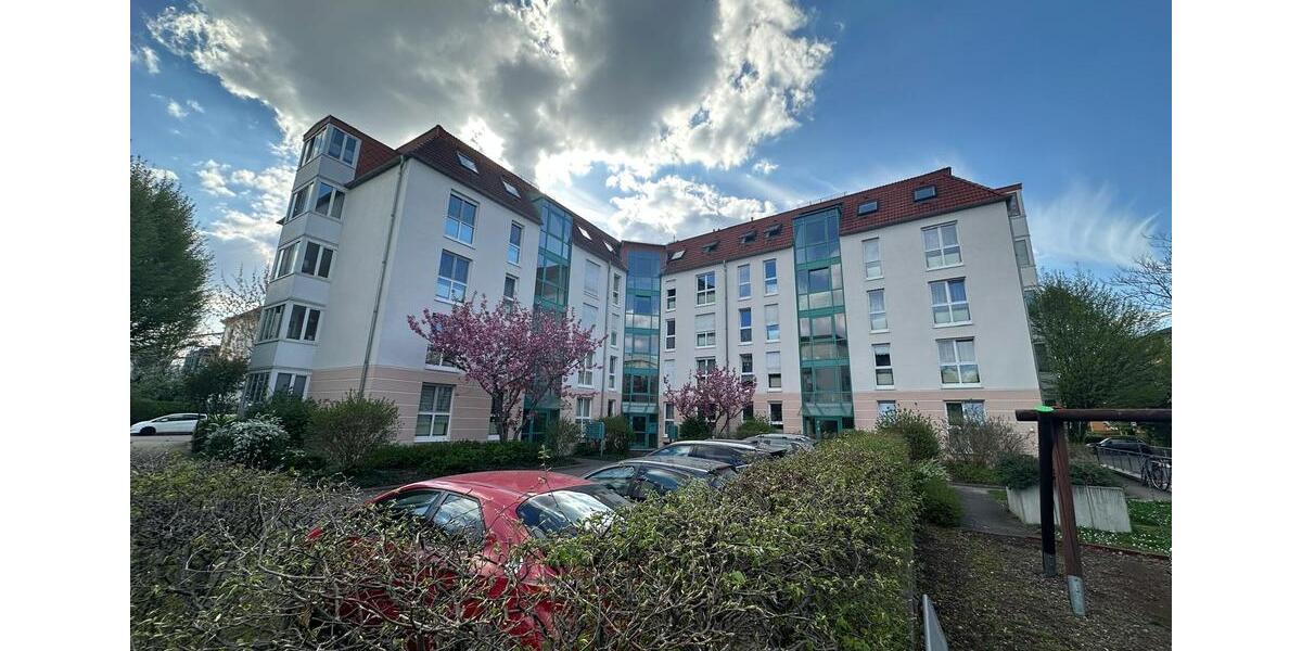 Dachgeschoßwohnung Dresden Blasewitz - 3 Zimmer, 60 m&sup2;, 225.000&euro; | Angebot:26642849