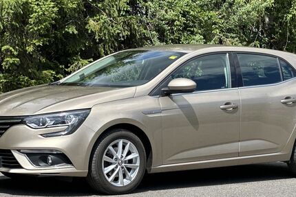 Renault Megane 121.000 km 7.490 &euro; Heidenau 01809