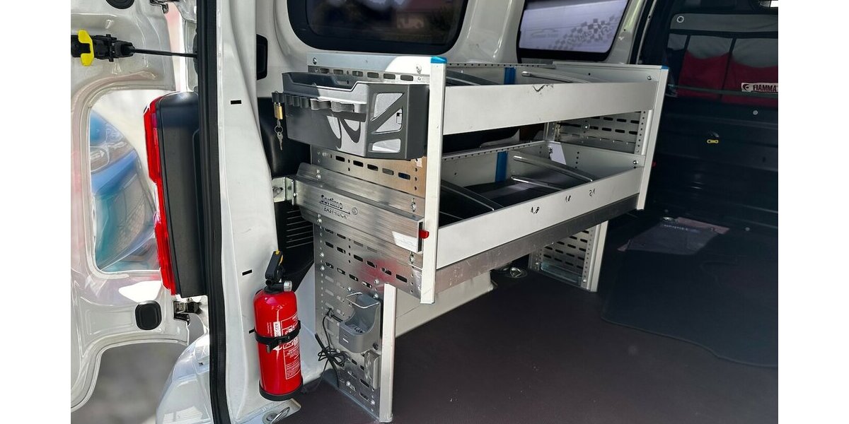 Citroen Jumpy Business M *SORTIMO Ausbau* 125.200 km 19.990 &euro; Meißen 01662