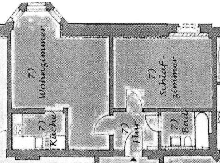 Plauen: 2-Zimmer-DG-Wohnung mit Wannenbad und Laminat, ab November frei